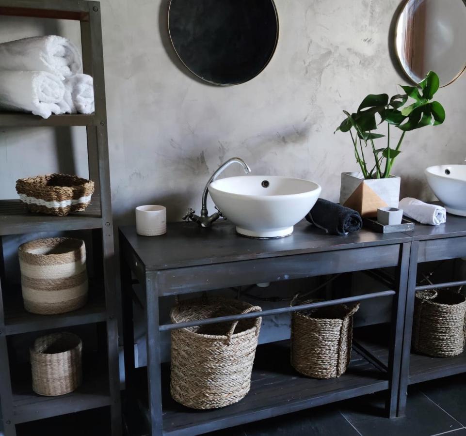 La case Germain Saint-André Extérieur photo