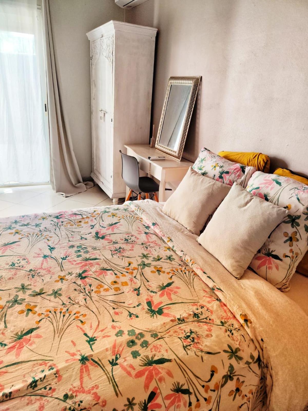 La case Germain Saint-André Extérieur photo